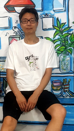 감독